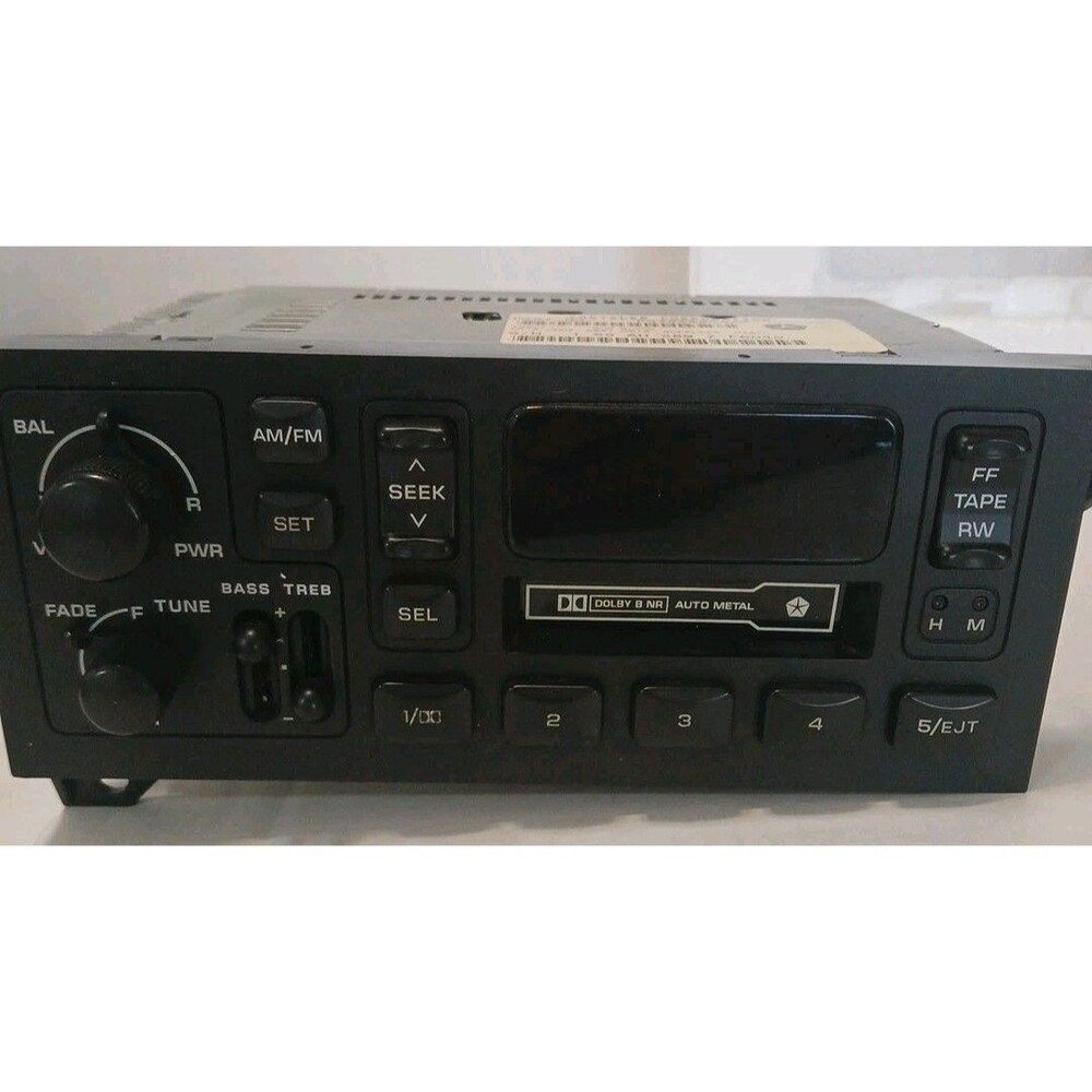 VTG 1984-2002 CHRYSLER DODGE JEEP AM/FM CASSETTE RADIO PART P04858556AC *READ*